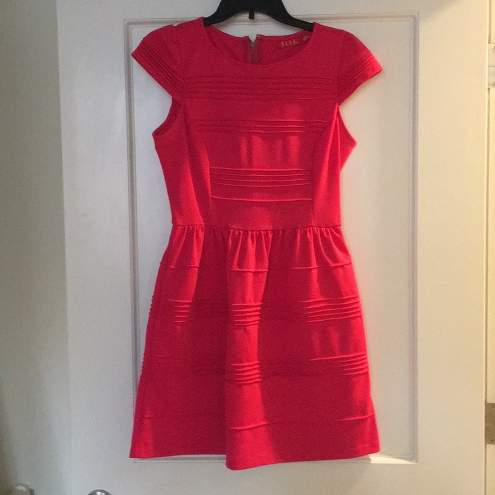 Pink short sleeve dress!